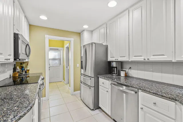 Charleston Court at Abacoa Residence photo 16