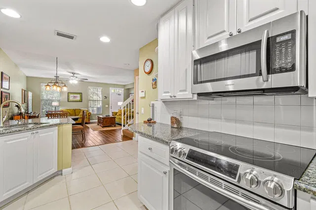 Charleston Court at Abacoa Residence photo 19