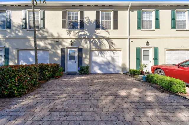 Charleston Court at Abacoa Residence photo 42