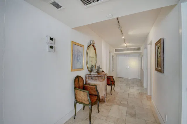 Eastpointe Singer Island Unit 10i photo 6