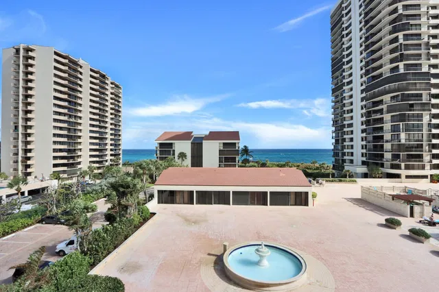 Martinique Singer Island Unit 401 photo 7