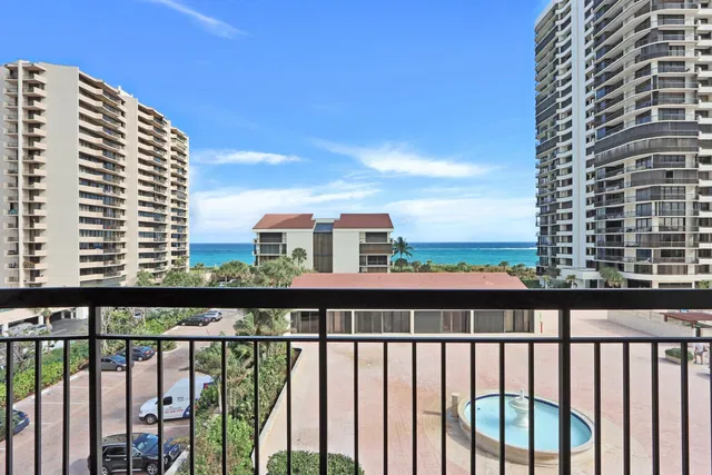 Martinique Singer Island Unit 401 photo 9