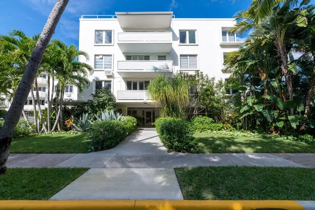 455 Worth Avenue #404