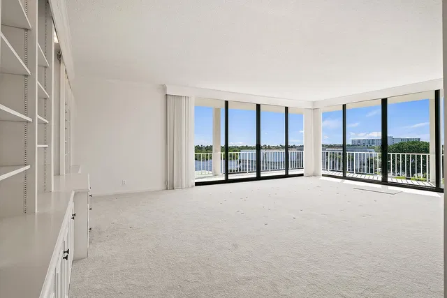 2150 Ibis Isle Road #17