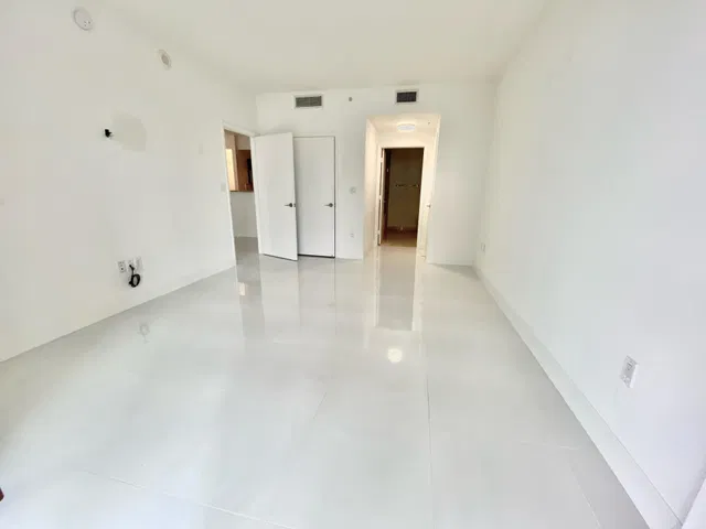 CityPlace South Tower Unit 1019 photo 8
