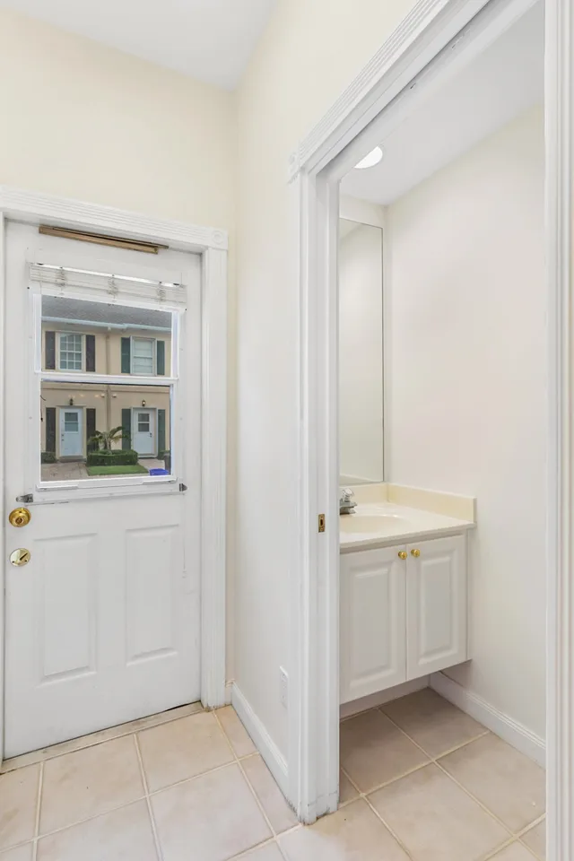 Charleston Court at Abacoa Residence photo 11