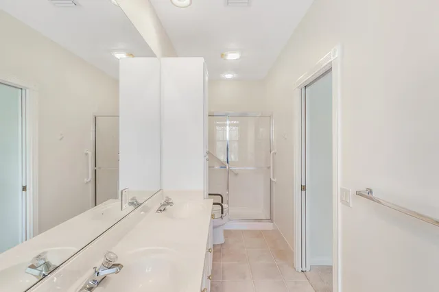Charleston Court at Abacoa Residence photo 17