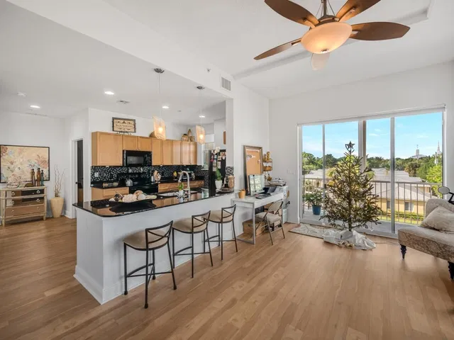 Flagler Landing Unit 306 photo 8