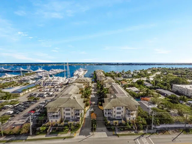 Flagler Landing Unit 306 photo 16