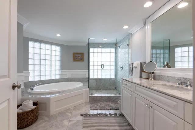 Sloan's Curve Palm Beach Unit 307s photo 18