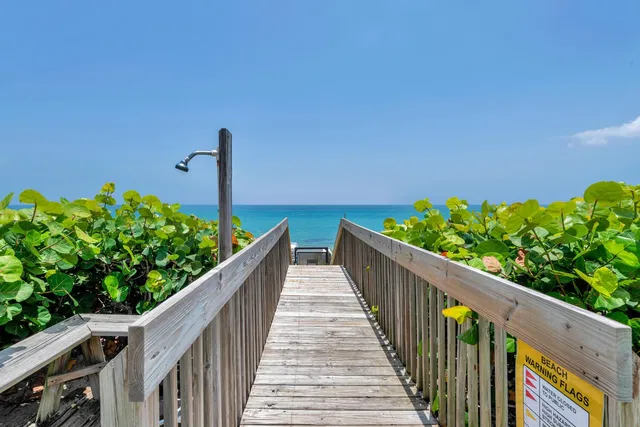 Sloan's Curve Palm Beach Unit 307s photo 33