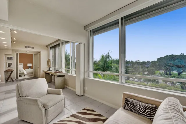 Palm Beach Towers, Palm Beach Unit 302b photo 9