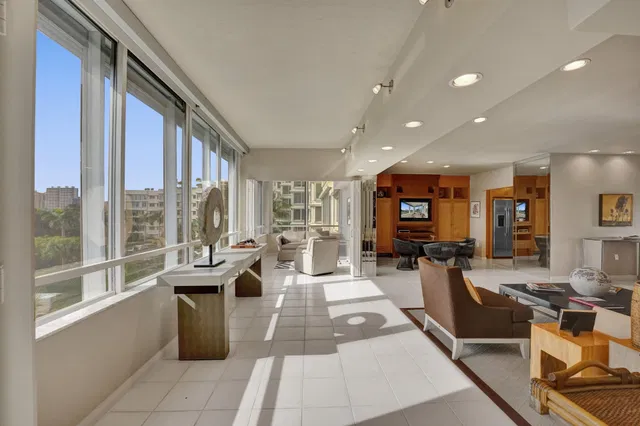 Palm Beach Towers, Palm Beach Unit 302b photo 10