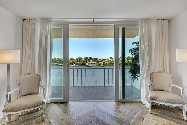 3575 S Ocean Boulevard #303