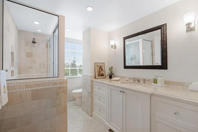330 Cocoanut Row Unit 4a & 4d photo 21