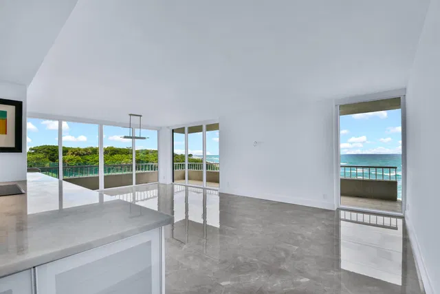 Water Glades Unit 2c photo 6