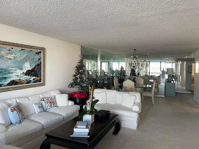 Waterview Towers Unit 502 photo 4