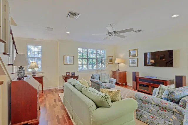 Magnolia Court Residence photo 18