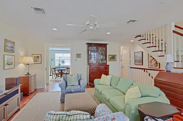 Magnolia Court Residence photo 20