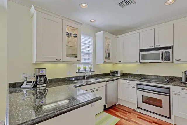Magnolia Court Residence photo 36