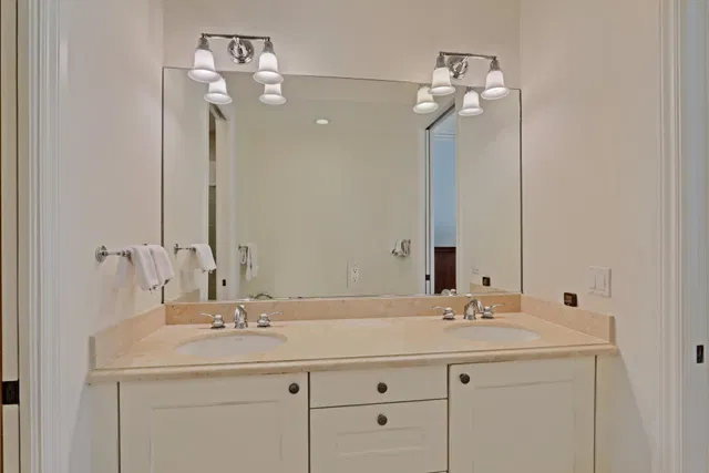 Magnolia Court Residence photo 47