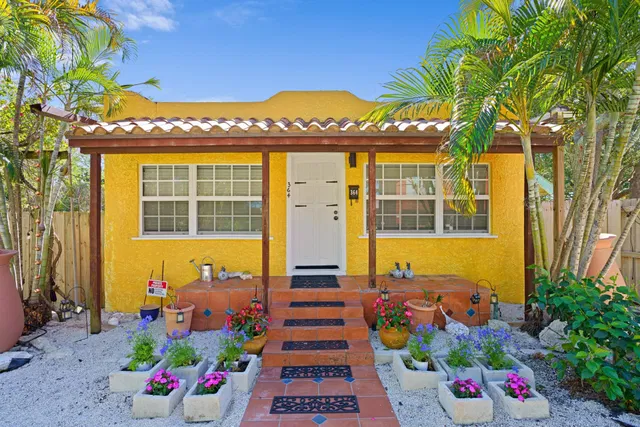 SoSo West Palm Beach Residence photo 5