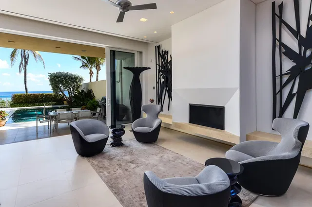 Sloan's Curve Palm Beach Residence photo 16