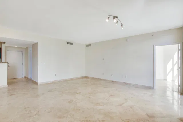 CityPlace South Tower Unit 1013 photo 6