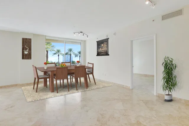 CityPlace South Tower Unit 1013 photo 10