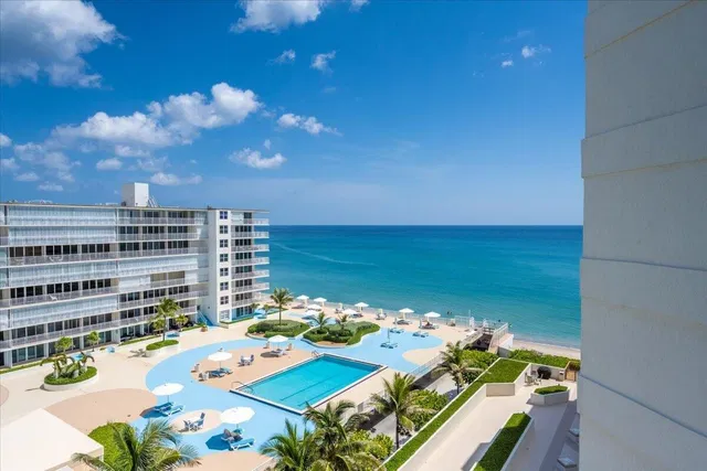 3560 S Ocean Boulevard #806