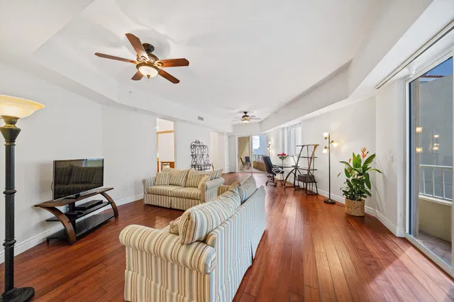 Esplanade Grande Unit 501 photo 6