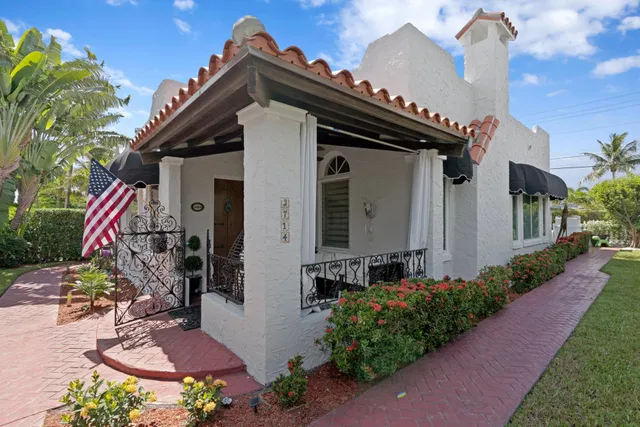 West Palm Beach Residence photo 2