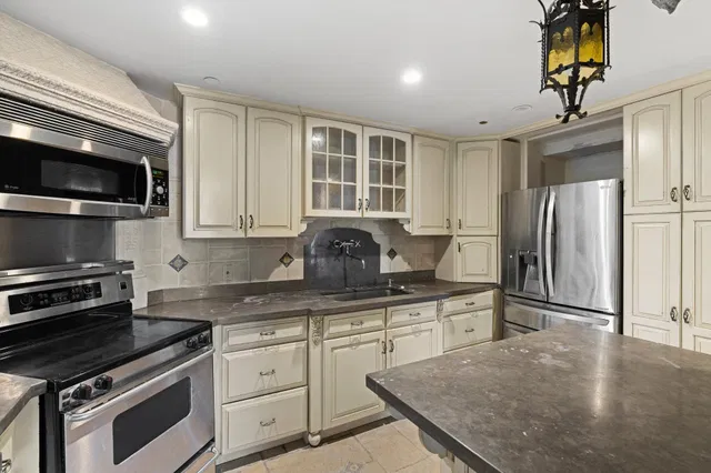 Palm Beach Biltmore Unit 308/309 photo 6