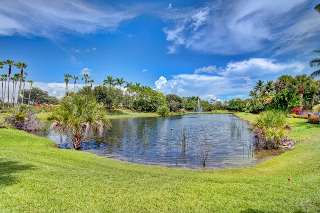 Saturnia Boca Raton Residence photo 4