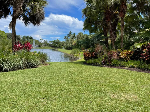 Saturnia Boca Raton Residence photo 5