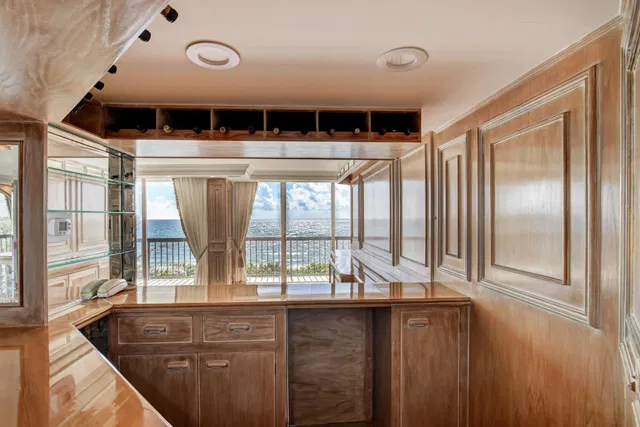 Emeraude Palm Beach Unit 304 photo 14