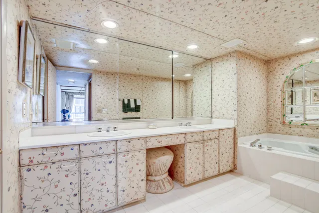 Emeraude Palm Beach Unit 304 photo 28