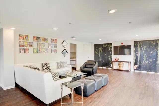 Emeraude Palm Beach Unit 304 photo 49