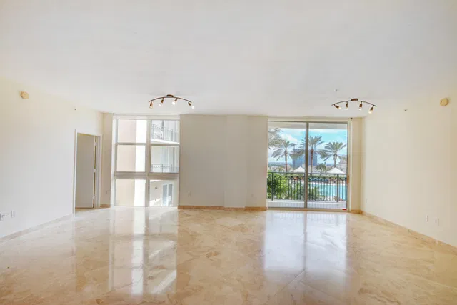 CityPlace South Tower Unit 1013 photo 5