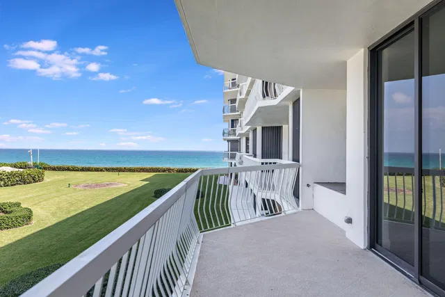 Sloan's Curve Palm Beach Unit 204n & C4e photo 7