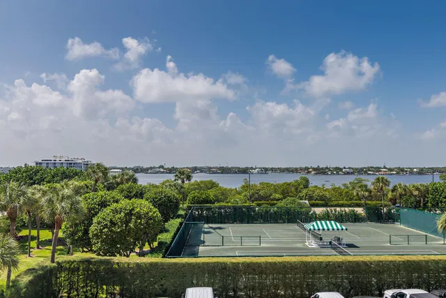 Sloan's Curve Palm Beach Unit 204n & C4e photo 16