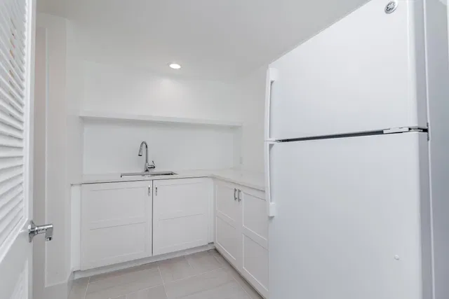 Sloan's Curve Palm Beach Unit 204n & C4e photo 21