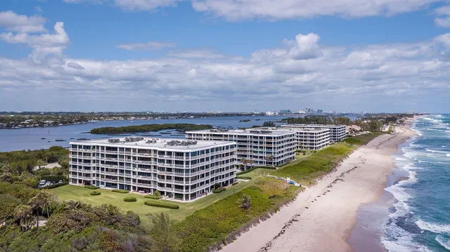 Sloan's Curve Palm Beach Unit 204n & C4e photo 22