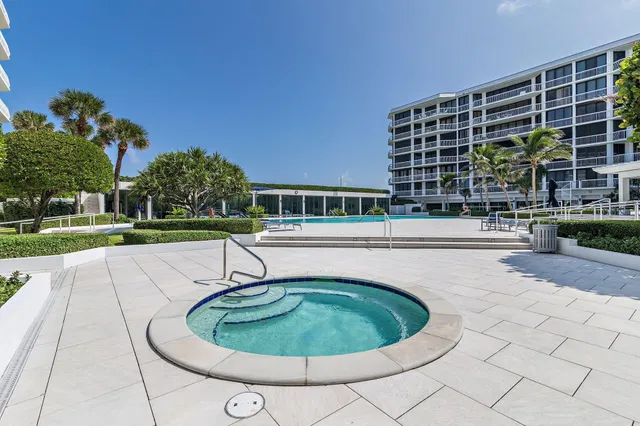 Sloan's Curve Palm Beach Unit 204n & C4e photo 25