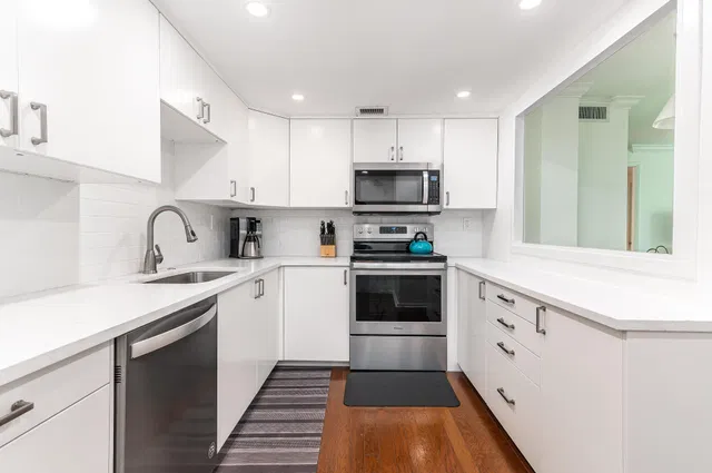 223 Atlantic Avenue #3d