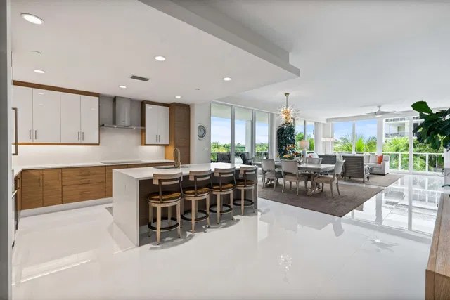 Azure Palm Beach Gardens Unit 301 photo 7