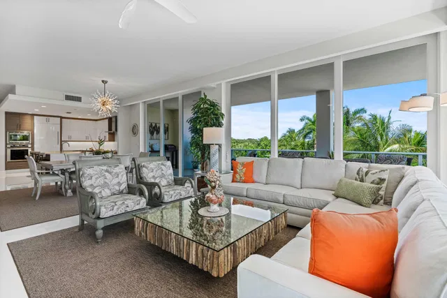 Azure Palm Beach Gardens Unit 301 photo 19
