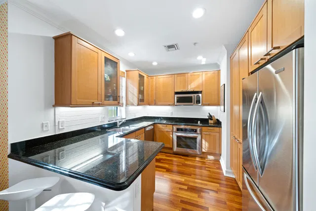 Magnolia Court Residence photo 5