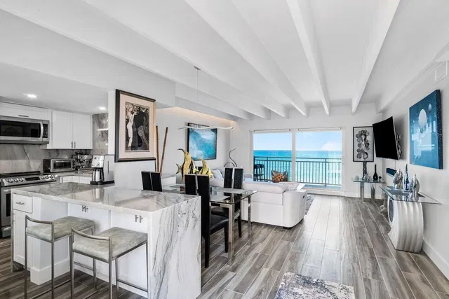 4500 S Ocean Boulevard #302