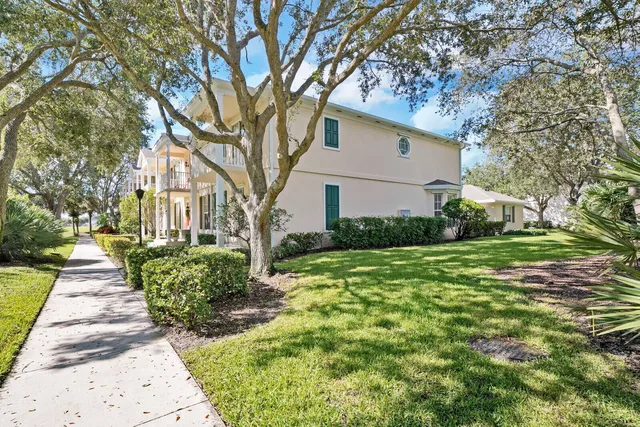 Charleston Court at Abacoa Residence photo 3